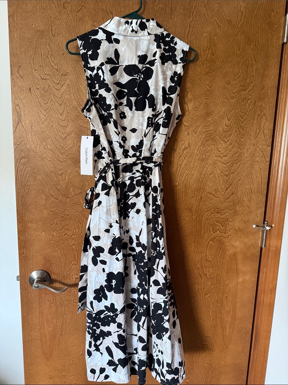 Calvin Klein Black & White Floral Midi Shirt Dress - Picture 5 of 7